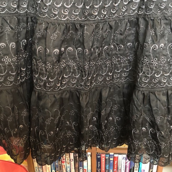 NWT H&M Black Eyelet/ Peasant Skirt Sz 14 - Picture 3 of 9